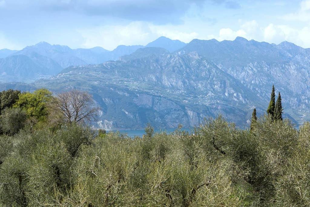 Villa Siresola Малчезине Екстериор снимка